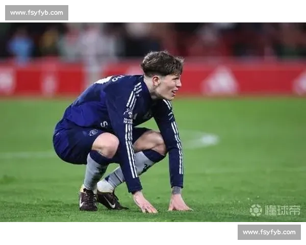 詹俊点破阿森纳争冠密码：高层与教练组的预见性布局